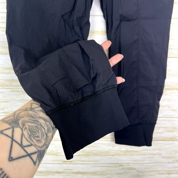 Lululemon Black High Rise Cropped Jogger Pants - Picture 4 of 8